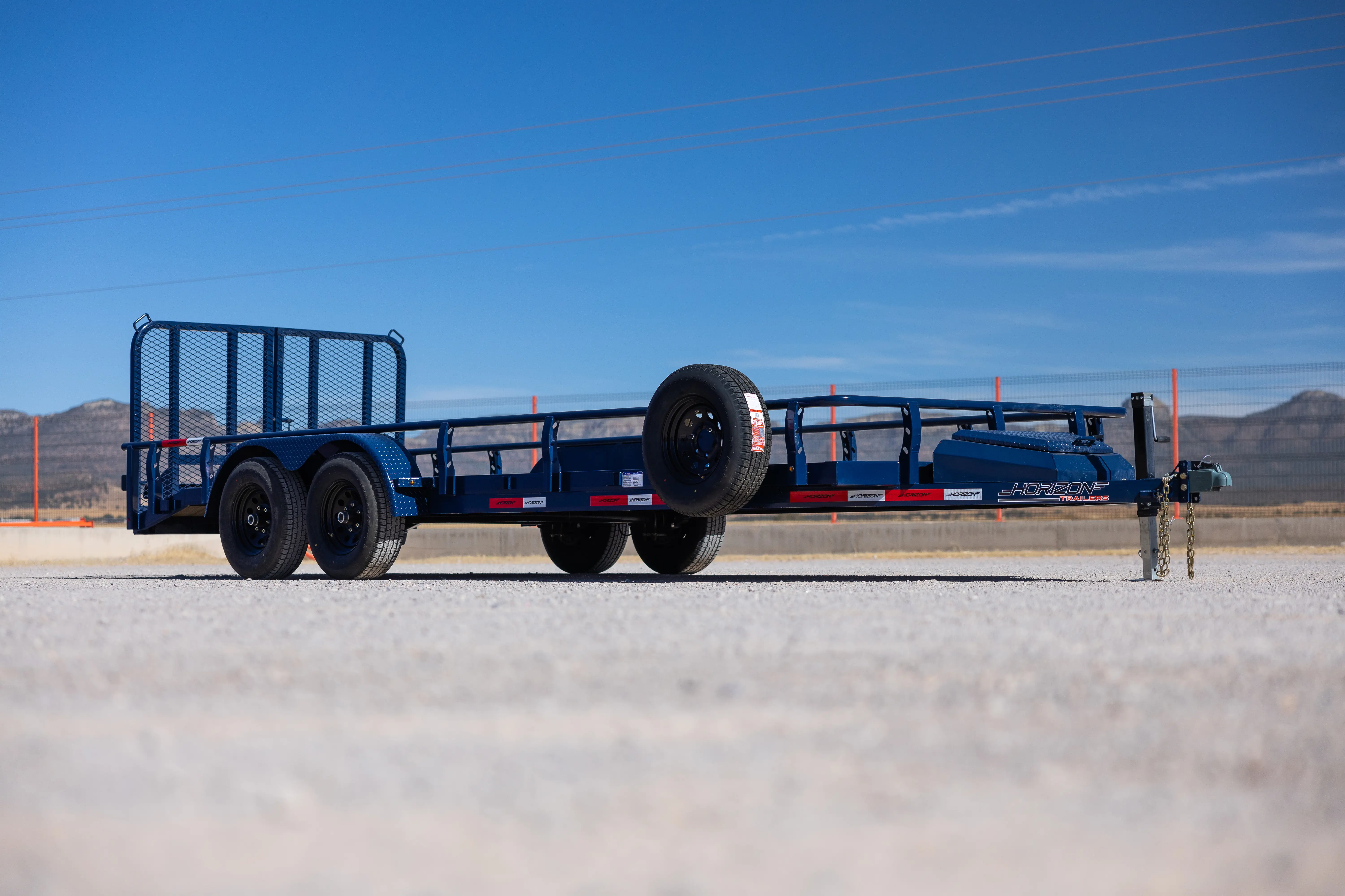 horizon trailers img